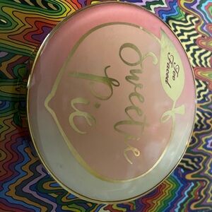 Too Faced Sweetie Pie Blush - Pink and Gold